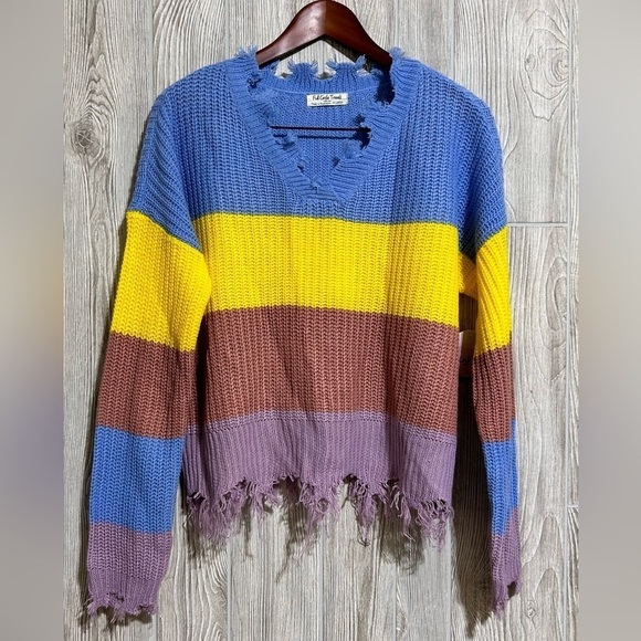 Full Circle Trends Color Block Frayed Distressed Hem V-Neck Sweater Size XL - Picture 1 of 6